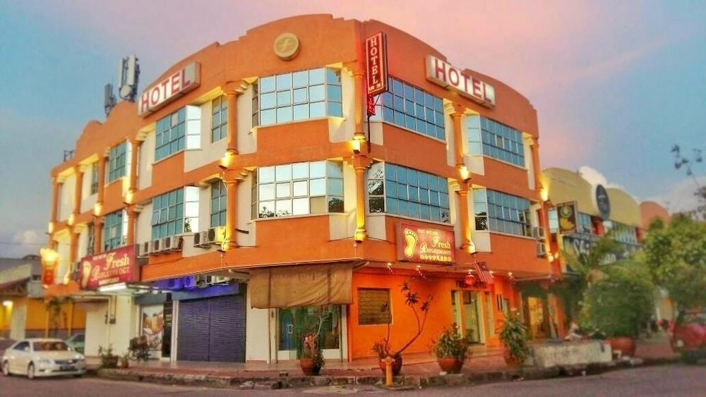 Fresh Hotel Ipoh Kültér fotó